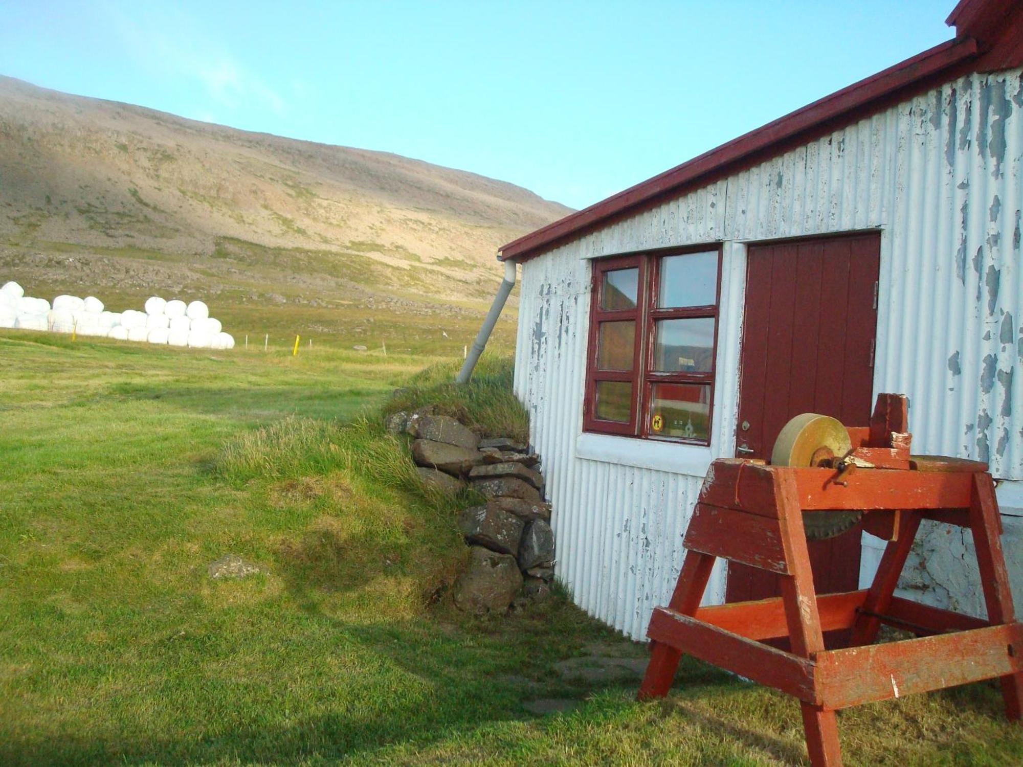 Hænuvík Cottages Hnjotur Quarto foto